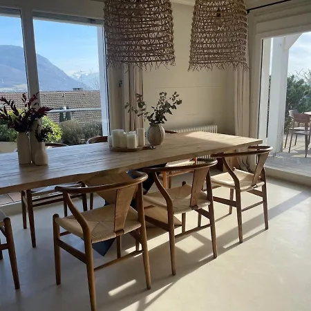 Maison En Bois Avec Piscine Chauffee Et Vue Panoramique Argonay